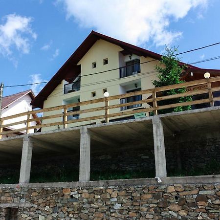 Hotel Perla Muntilor Ranca Exterior foto