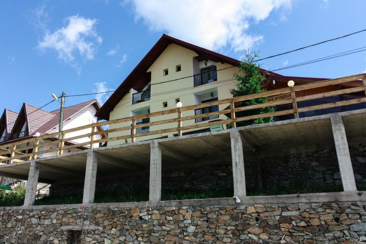 Hotel Perla Muntilor Ranca Exterior foto
