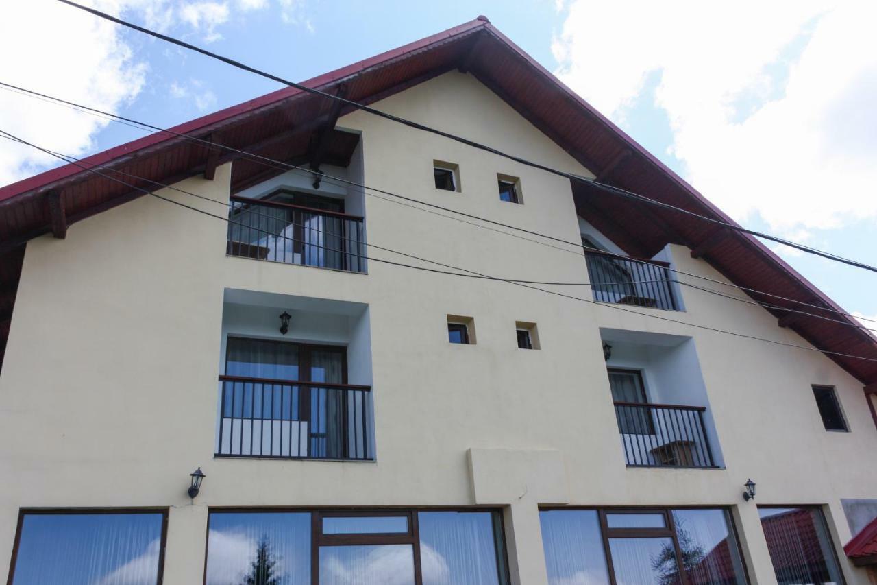 Hotel Perla Muntilor Ranca Exterior foto